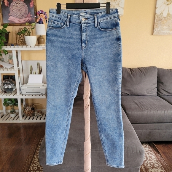 Old Navy Denim - Old Navy Rockstar Jeans